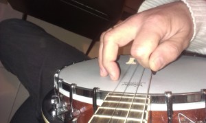 2015-01-12d fourth string - fingers extended